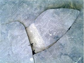 地面出現(xiàn)嚴(yán)重的起殼現(xiàn)象